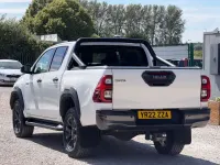 Used Toyota HiLux 204 HP (150 kW) 2022 White Pickup