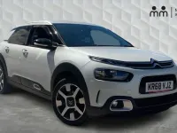 Used Citroën C4 Cactus Flair 110 HP (80 kW) 2018 White Hatchback