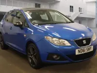 Begagnad Seat Ibiza 105 HK (77 kW) 2012 Blå Halvkombi