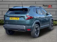 Used Dacia Duster Extreme 143 HP (105 kW) 2025 Green SUV