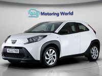 Used Toyota Aygo X PURE 72 HP (52 kW) 2022 White SUV