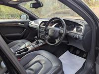 Usado Audi A4 Design 2013 Preto Carrinha