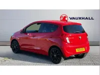 Usado Vauxhall Viva 73 HP (53 kW) 2019 Vermelho Citadino