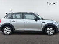 Used Mini Cooper Classic 134 HP (98 kW) 2022 Silver Hatchback