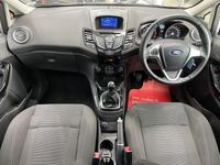 Used Ford Fiesta Zetec 82 HP (60 kW) 2017 Silver Hatchback