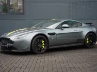 Used Aston Martin V12 Vantage 603 HP (443 kW) 2017 Green Coupe