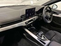 Used Audi A4 S-Line 201 HP (147 kW) 2024 White Estate