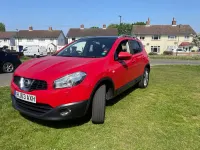 Used Nissan Qashqai Tekna 117 HP (86 kW) 2013 Red SUV