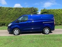 Used Ford Transit Custom Limited 130 HP (95 kW) 2017 Blue Van