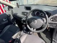 Used Renault Clio IV Dynamique 111 HP (81 kW) 2012 Grey Hatchback