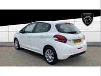 Used Peugeot 208 Access 68 HP (50 kW) 2016 White Hatchback