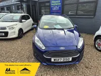 Usado Ford Fiesta Zetec 2017 Azul Utilitario