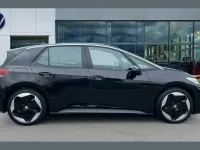 Used VW ID.3 Pro 147 kW (200 HP) 2025 Black Hatchback