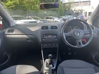 Begagnad VW Polo Edition 2014 Röd Halvkombi