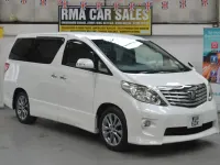 Used Toyota Alphard 170 HP (125 kW) 2011 White MPV