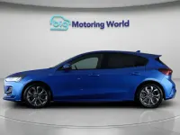 Used Ford Focus ST-Line 125 HP (91 kW) 2024 Blue Hatchback