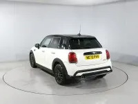 Used Mini Cooper Classic 134 HP (98 kW) 2023 White Hatchback