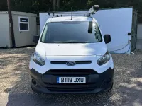Used Ford Transit Connect 100 HP (73 kW) 2018 White MPV