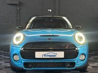 Usado Mini Cooper S Classic 192 HP (141 kW) 2019 Azul Citadino