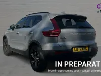 Used Volvo XC40 Plus 197 HP (144 kW) 2022 Silver dawn SUV