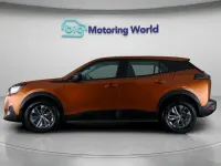 Used Peugeot 2008 Active Premium 101 HP (74 kW) 2022 Orange SUV