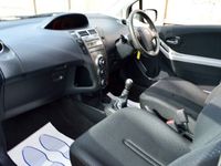 used Toyota Yaris 1.33 VVT-i TR 3dr [6]