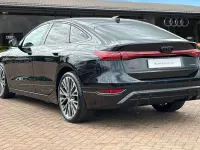 New Audi A6 e-tron Comfort 339 kW (462 HP) 2025 Black Hatchback