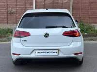Begagnad VW Golf VII GTD 184 HK (135 kW) 2017 Vit Halvkombi