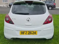 Used Vauxhall Corsa Edition 84 HP (61 kW) 2011 White Hatchback