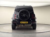 Usado Land Rover Defender HSE Dynamic 300 CV (220 kW) 2023 Negro SUV