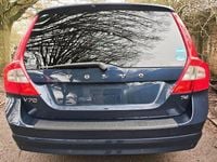 Used Volvo V70 SE Lux 2013 Blue Estate