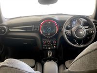 Usado Mini Cooper SE Hatch 135 kW (184 CV) 2020 Gris Utilitario