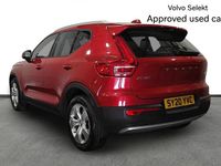 Used Volvo XC40 Momentum 188 HP (138 kW) 2020 Red SUV