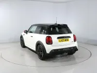 Used Mini John Cooper Works Hatch 231 HP (169 kW) 2023 White Hatchback
