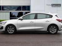 Begagnad Ford Focus Titanium 2024 Silver Halvkombi