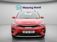 Usado Kia Stonic 99 CV (72 kW) 2023 Rojo SUV