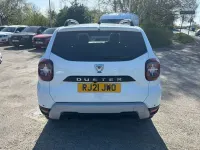 Used Dacia Duster Comfort 115 HP (84 kW) 2021 White SUV