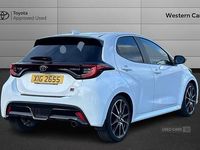 Used Toyota Yaris Hybrid Sport 2023 White Hatchback