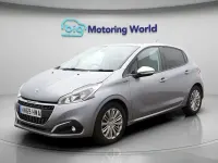 Second-hand Peugeot 208 Signature Sky 82 CP (60 kW) 2019 Gri Hatchback