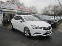 Used Vauxhall Astra Design Edition 105 HP (77 kW) 2017 White Hatchback