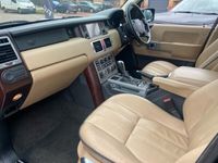 used Land Rover Range Rover 2.9 TD6 VOGUE 5d 175 BHP