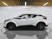 Used Toyota C-HR 116 HP (85 kW) 2019 White SUV