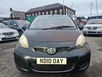 Used Toyota Aygo 67 HP (49 kW) 2010 Black Hatchback