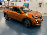Używany Peugeot 2008 Active Premium 110 KM (80 kW) 2022 Pomarańczowy SUV