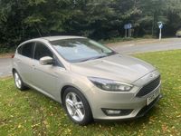 Used Ford Focus Zetec 120 HP (88 kW) 2015 Silver Hatchback