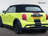 Używany Mini Cooper Classic 134 KM (98 kW) 2023 Żółty Hatchback
