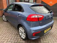 Used Kia Rio 90 HP (66 kW) 2016 Blue Hatchback