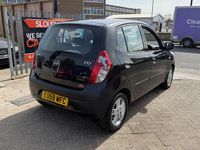 Used Hyundai i10 Comfort 78 HP (57 kW) 2009 Black Hatchback