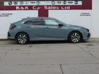 Używany Honda Civic SE 129 KM (94 kW) 2018 Szary Hatchback