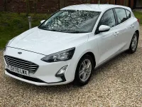Used Ford Focus Zetec 125 HP (91 kW) 2020 White Hatchback